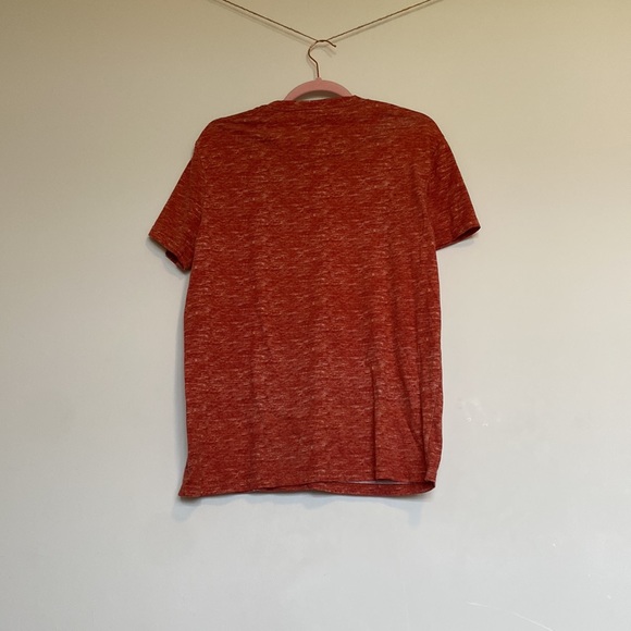 Men’s Hollister Tshirt - Picture 3 of 3